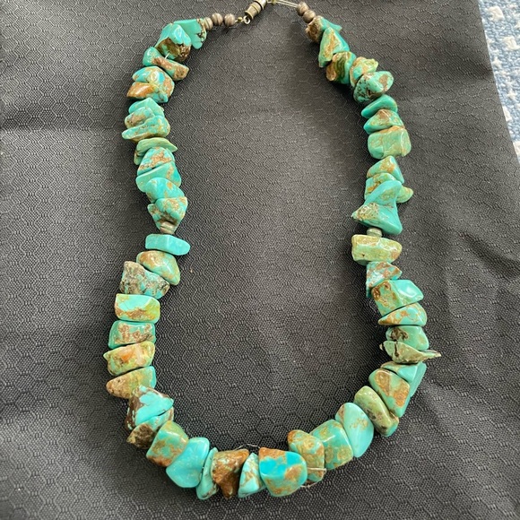 Turquoise and sterling necklace - Picture 2 of 5